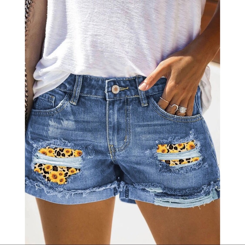 Daisy Print Patchwork Distressed Denim Shorts